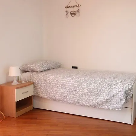 Supercasona Pratica * Sarzana